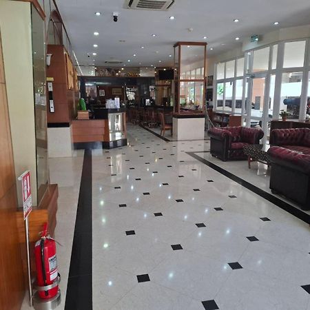 Whitehouse Condotel Pattaya Zewnętrze zdjęcie