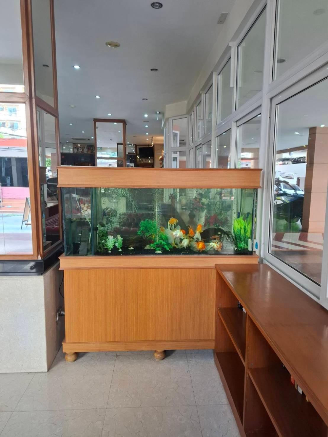 Whitehouse Condotel Pattaya Zewnętrze zdjęcie